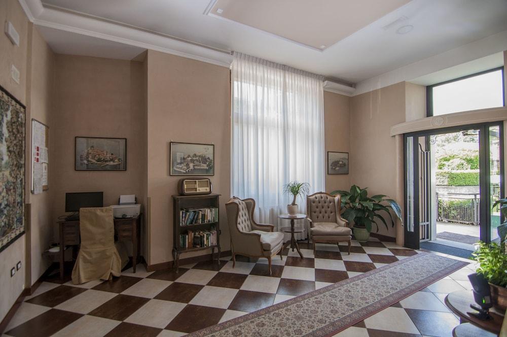 Hotel Flora Стреза Екстериор снимка
