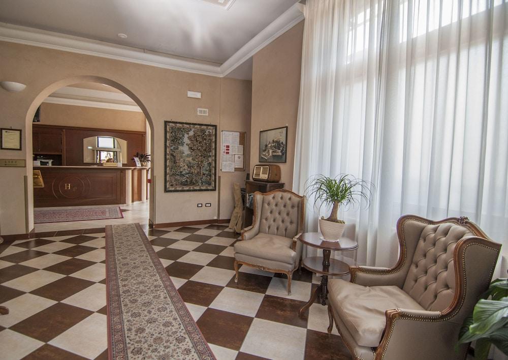 Hotel Flora Стреза Екстериор снимка