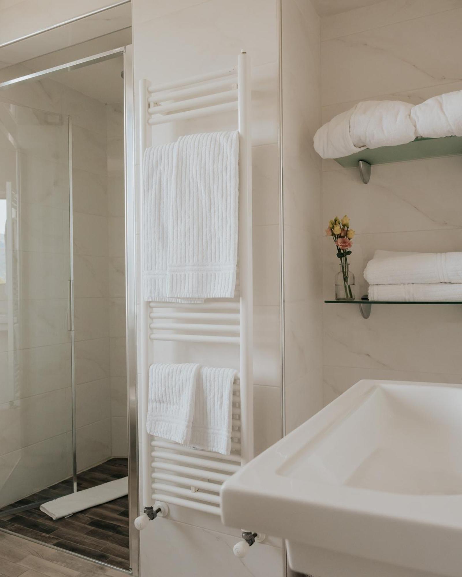 Hotel Flora Стреза Екстериор снимка